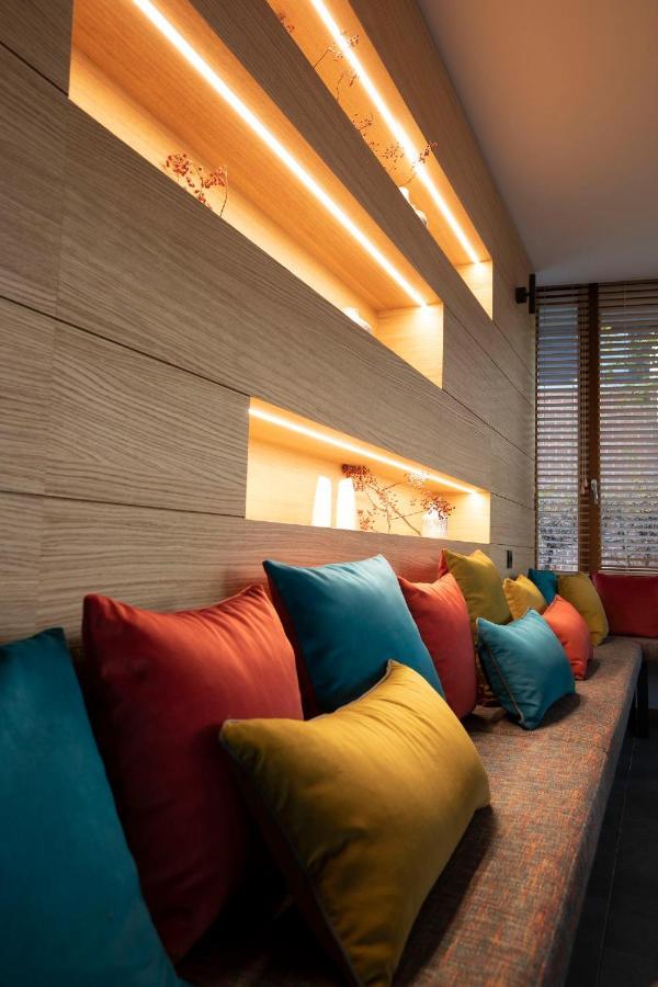 B-Lodge Boutique Hotel 루베인라누브 외부 사진