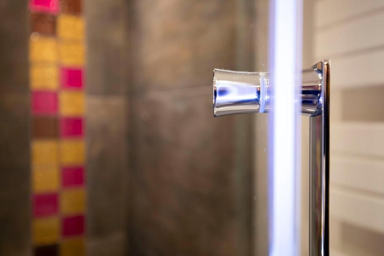 B-Lodge Boutique Hotel 루베인라누브 외부 사진