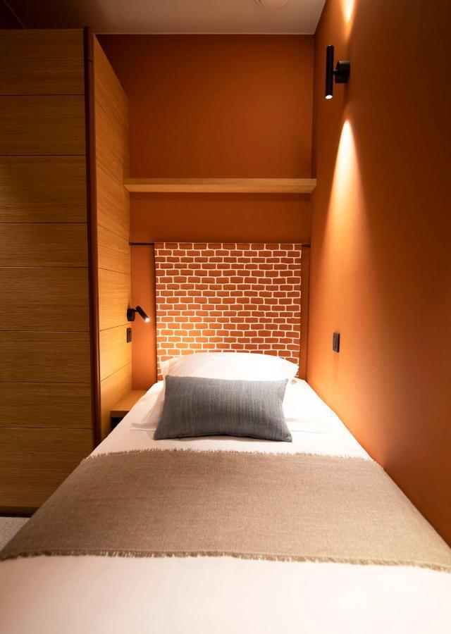 B-Lodge Boutique Hotel 루베인라누브 외부 사진